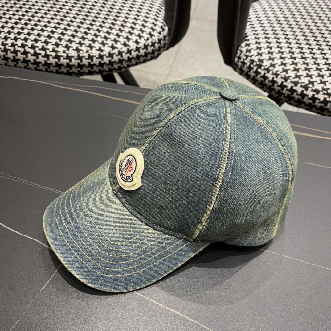 Moncler Caps